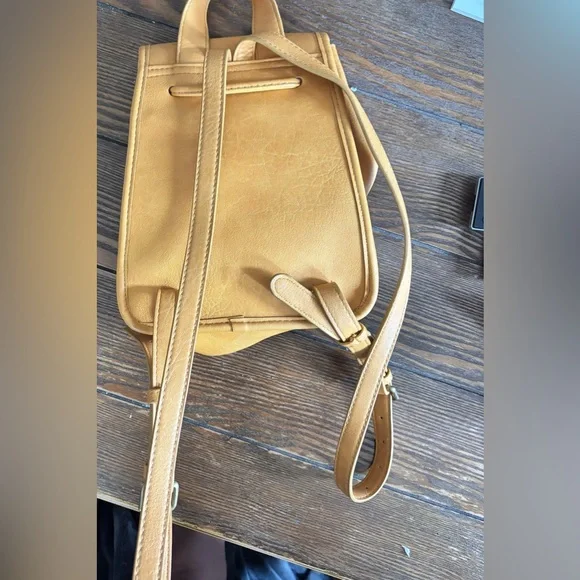 Street Level Backpack Purse - Picture 3 of 4